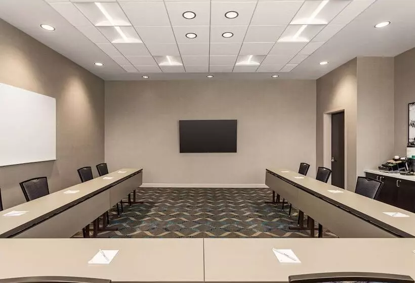 هتل Residence Inn By Marriott New York Jfk Airport