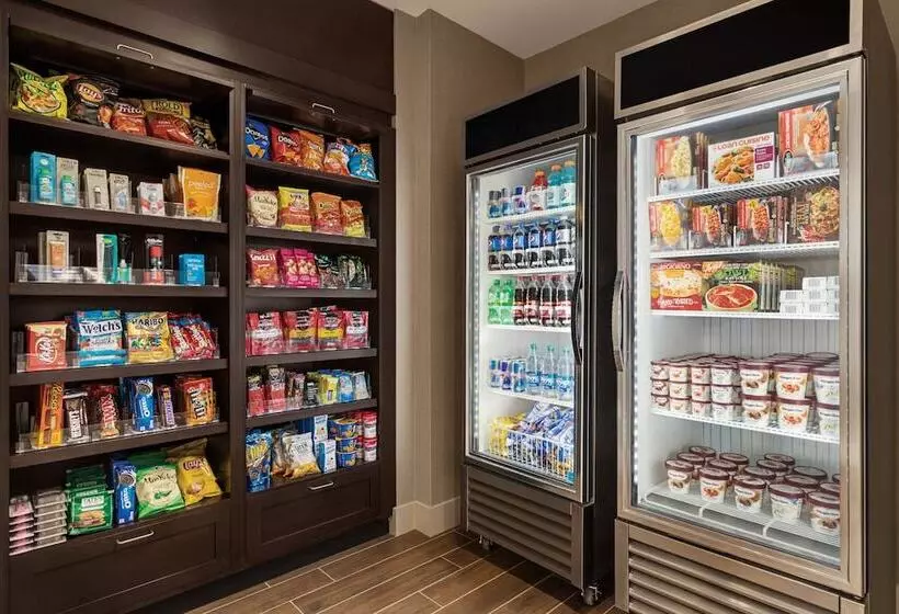 هتل Residence Inn By Marriott New York Jfk Airport