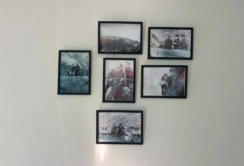 هتل Shushabandi Kazbegi