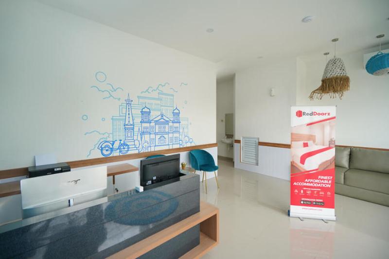 פנסיון Reddoorz Plus @ Terban Residence