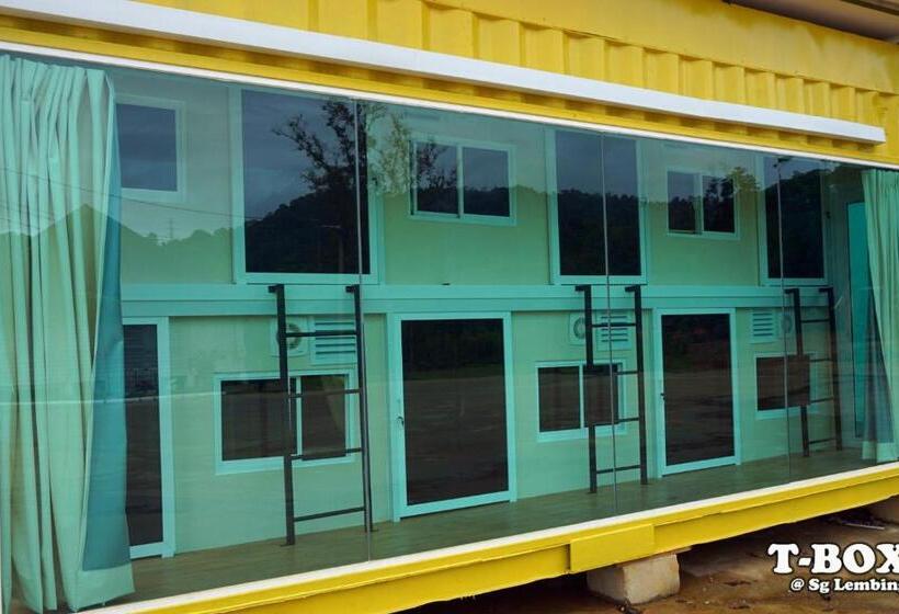 אתר נופש T-box Sungai Lembing
