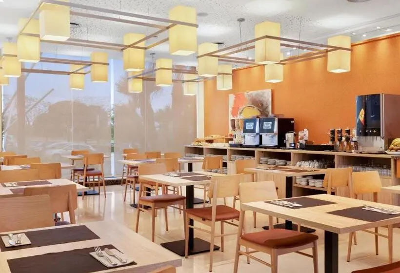 B&B HOTEL Tarragona Valls