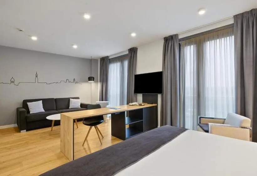 B&B HOTEL Tarragona Valls