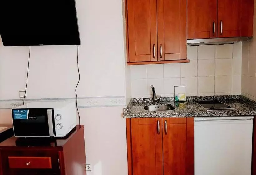 فندق فئة نجمة واحدة Hosteria Sara By Gaiarooms