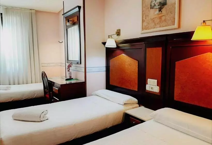 فندق فئة نجمة واحدة Hosteria Sara By Gaiarooms