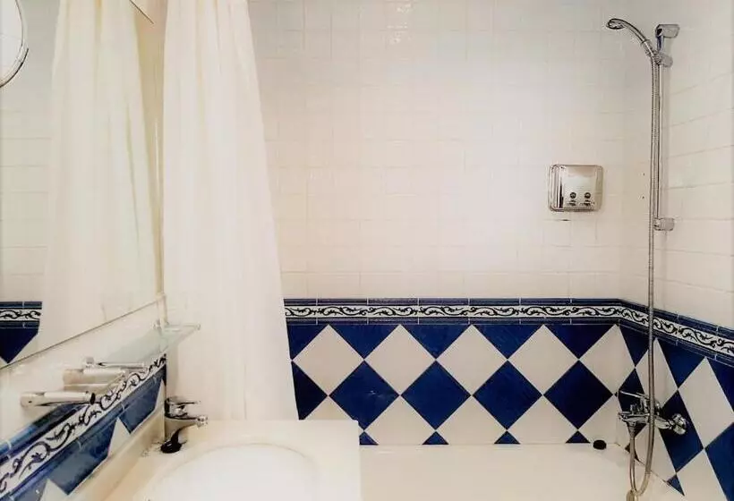 فندق فئة نجمة واحدة Hosteria Sara By Gaiarooms