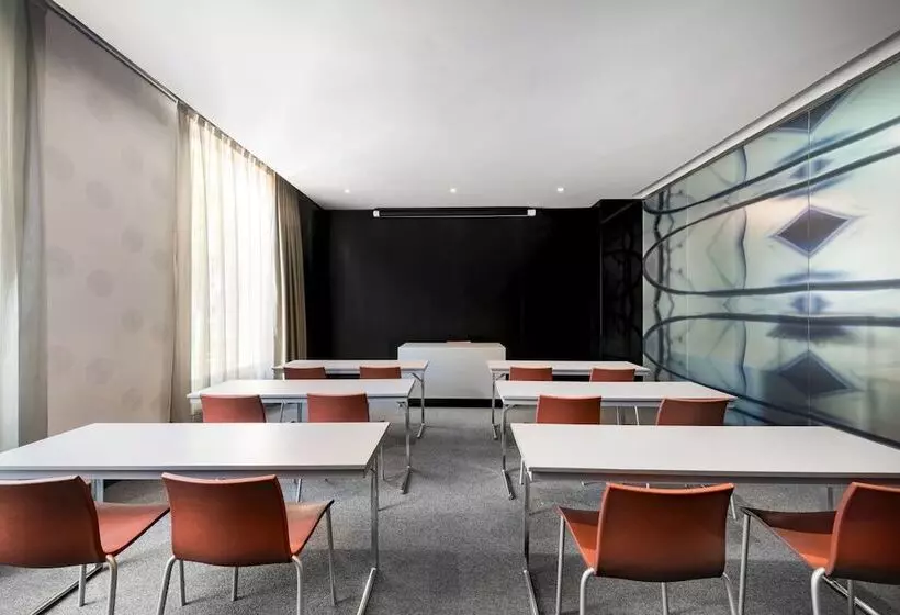 Ac Hotel Burgos By Marriott