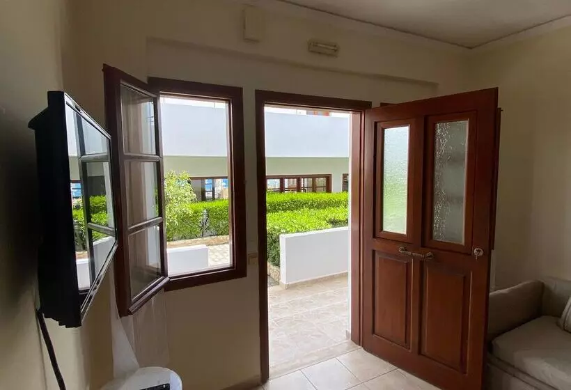 호텔 Amazones Village Suites