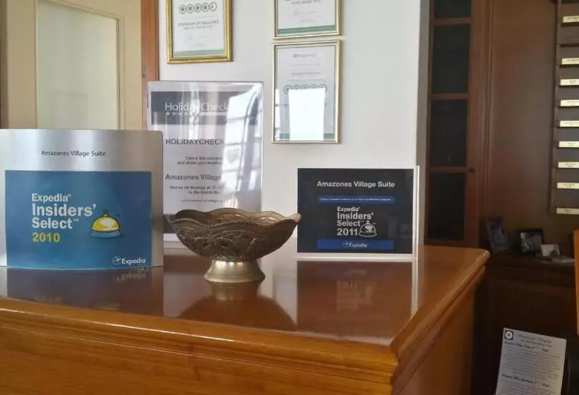 호텔 Amazones Village Suites