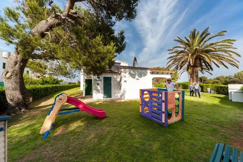 ホテル Arenal Playa