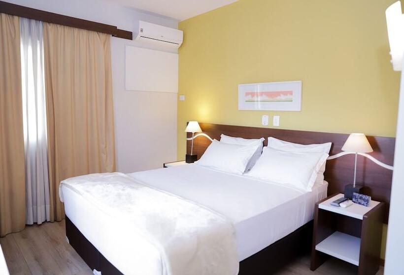 هتل Bristol Centro Civico Curitiba