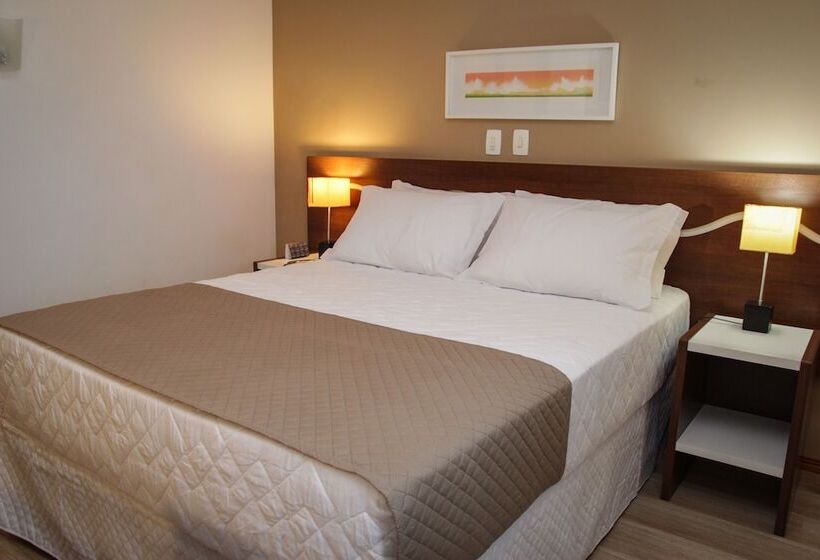 هتل Bristol Centro Civico Curitiba