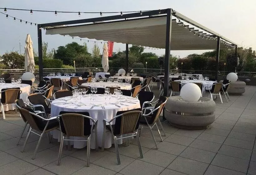 فندق Class Valls