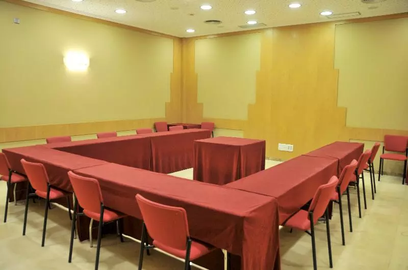 فندق Class Valls