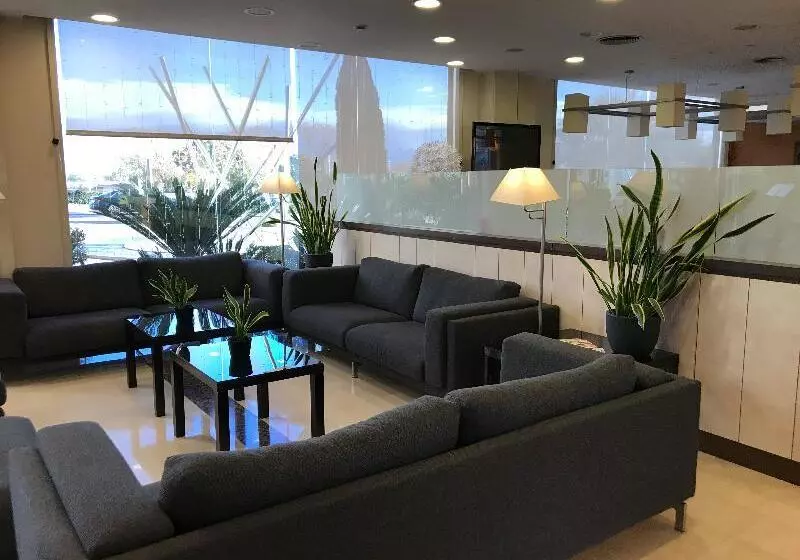 فندق Class Valls