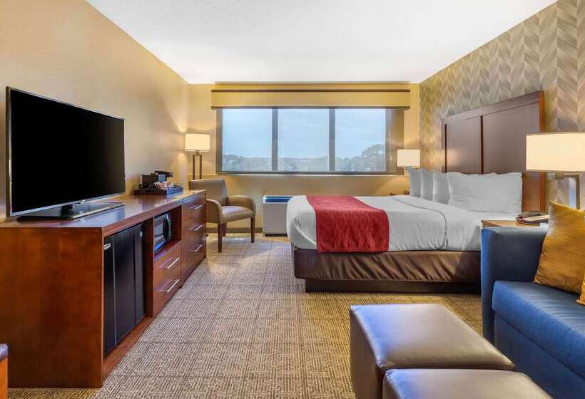 هتل Comfort Inn & Suites Logan International Airport