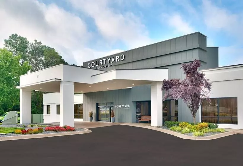 Hotelli Courtyard By Marriott Charlotte Airport/billy Graham Parkway