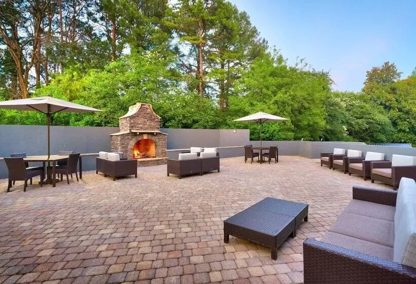 Hotelli Courtyard By Marriott Charlotte Airport/billy Graham Parkway