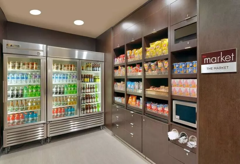 Hotelli Courtyard By Marriott Charlotte Airport/billy Graham Parkway