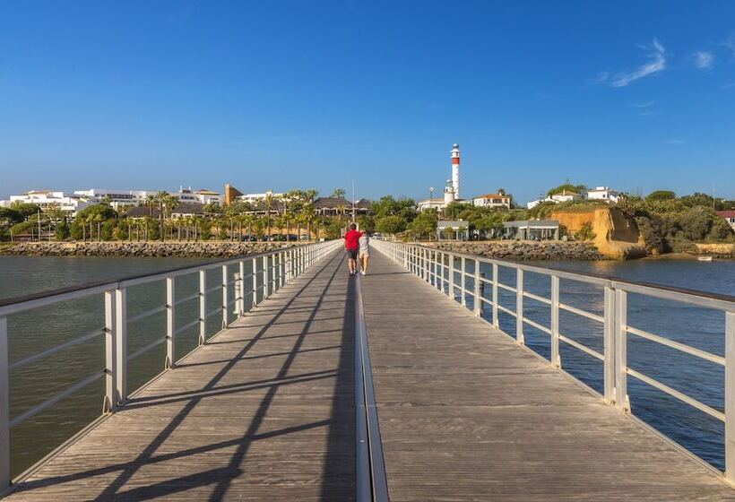 Отель Fuerte El Rompido