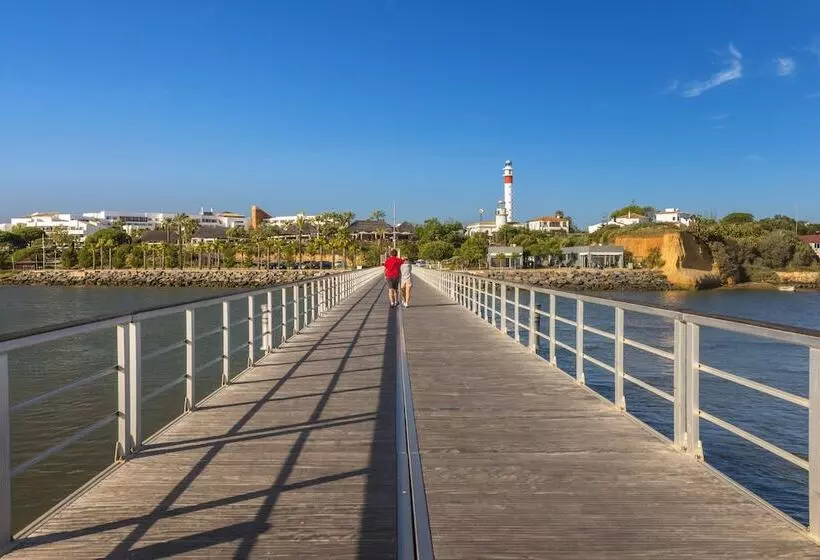 هتل Fuerte El Rompido