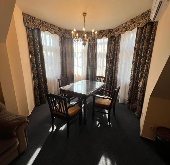 בית מלון כפרי Great Polonia Wrocław Tumski