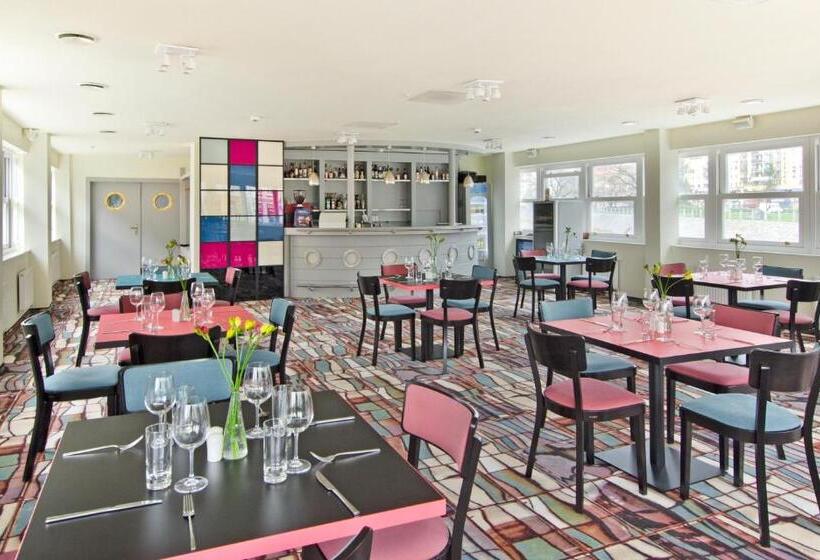 בית מלון כפרי Great Polonia Wrocław Tumski