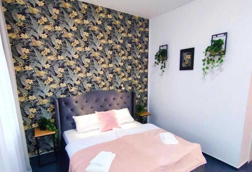 בית מלון כפרי Great Polonia Wrocław Tumski