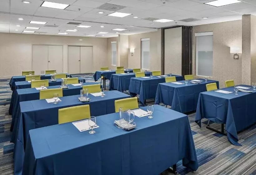 בית מלון כפרי Holiday Inn Express Atlanta Airport College Park, An Ihg