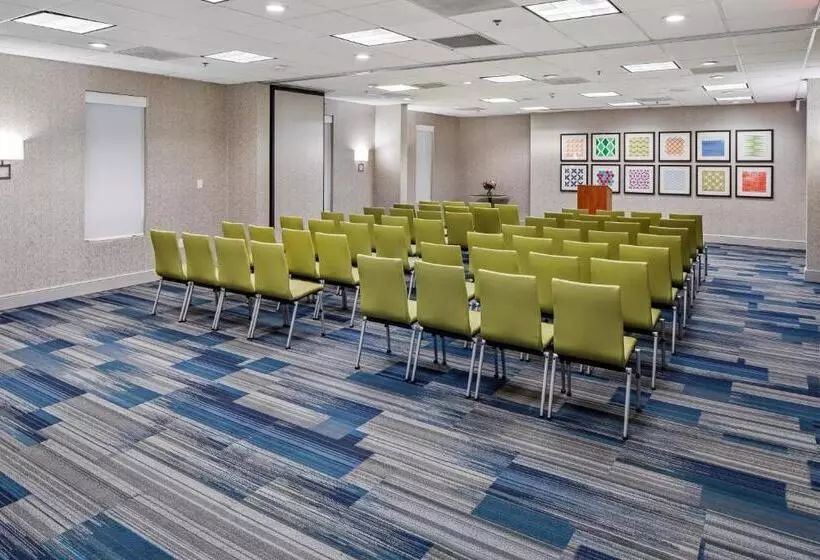בית מלון כפרי Holiday Inn Express Atlanta Airport College Park, An Ihg