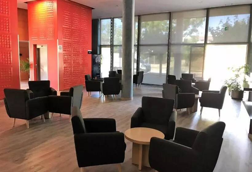 فندق Holiday Inn Express Molins De Rei, An Ihg