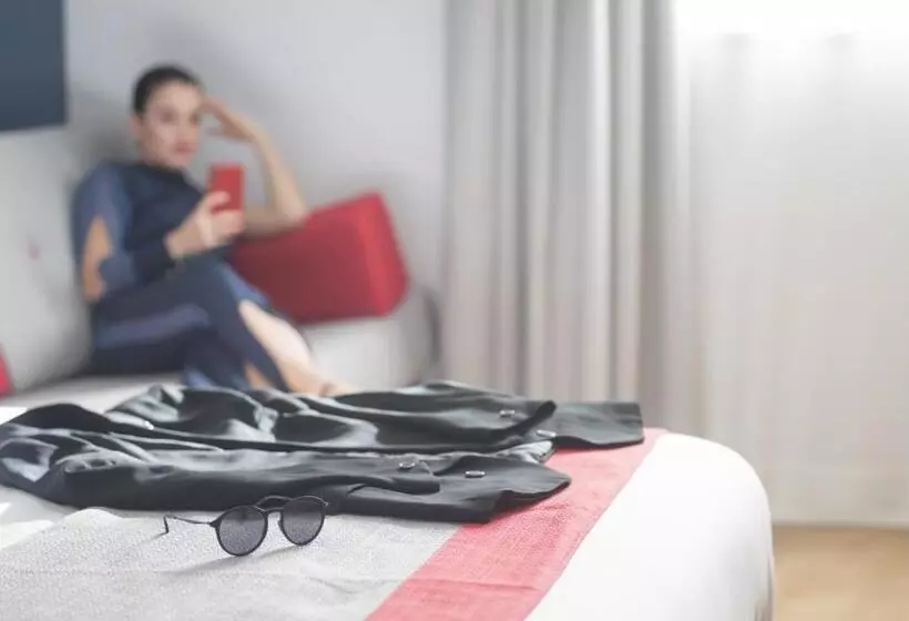 فندق Holiday Inn Express Molins De Rei, An Ihg