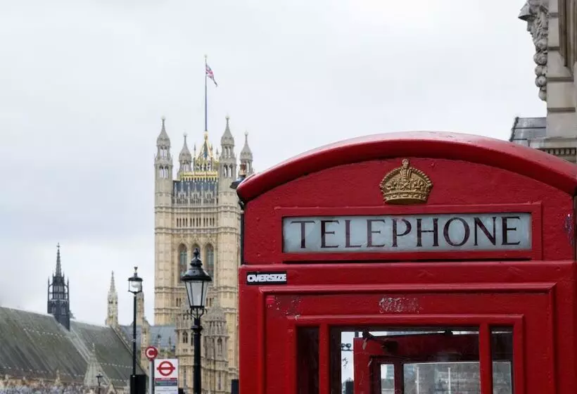 Hotel Holiday Inn Express Royal Docks, An Ihg