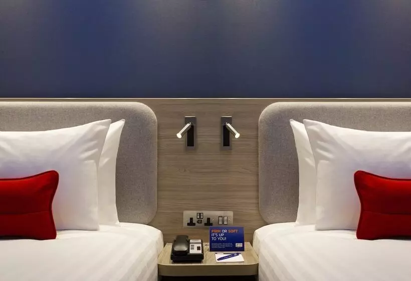 Hotel Holiday Inn Express Royal Docks, An Ihg