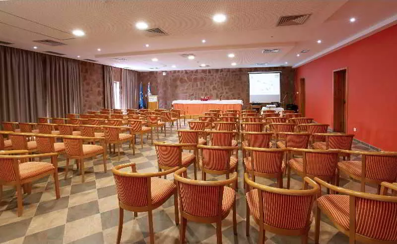 Отель Pestana Tropico Ocean & City