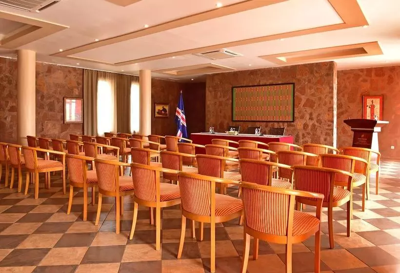 Отель Pestana Tropico Ocean & City