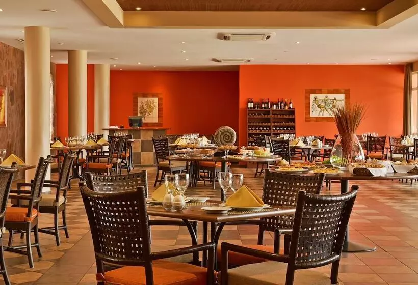 Отель Pestana Tropico Ocean & City