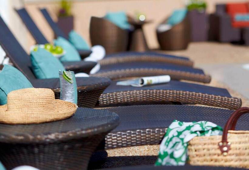 Otel The Lindy Renaissance Charleston