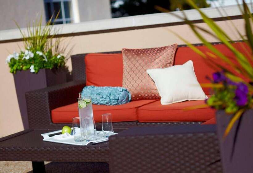 Otel The Lindy Renaissance Charleston