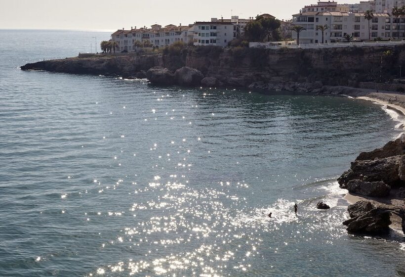 Charming Nerja Hostel