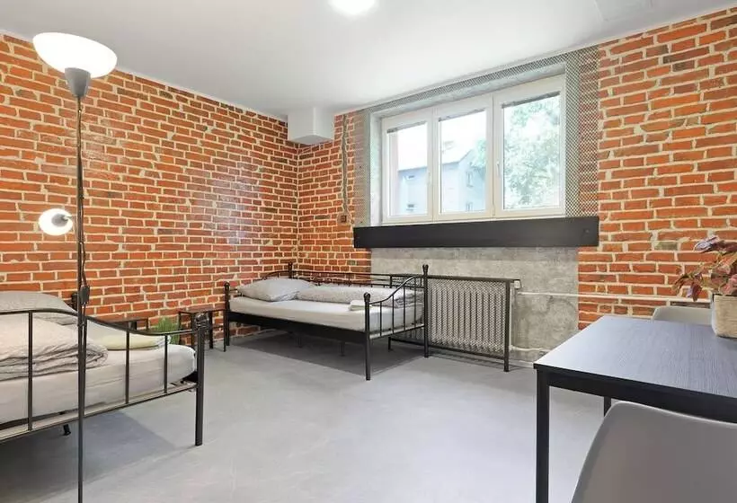 Hostel Na šalamouně