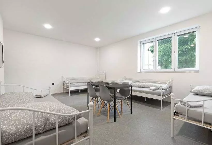 Hostel Na šalamouně