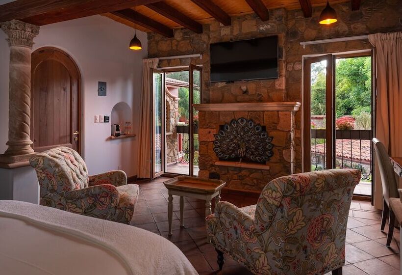 هتل Boutique Casa Colorada