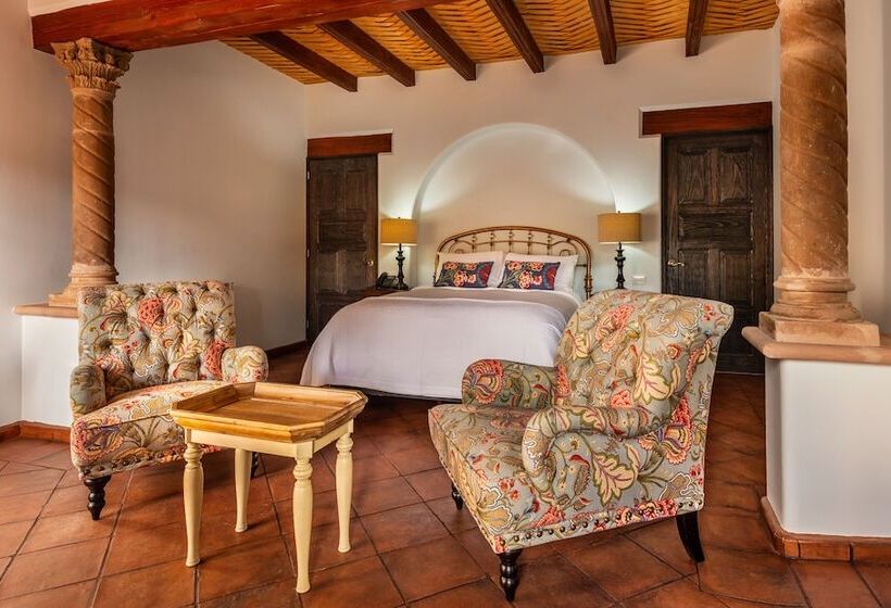 هتل Boutique Casa Colorada