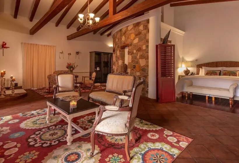 Hotelli Boutique Casa Colorada