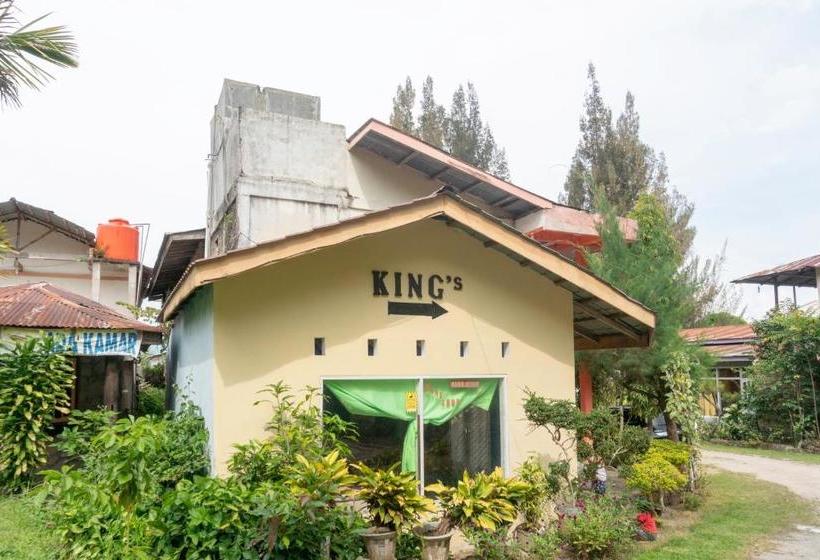 בית מלון כפרי Oyo 2901 Kings Guest House