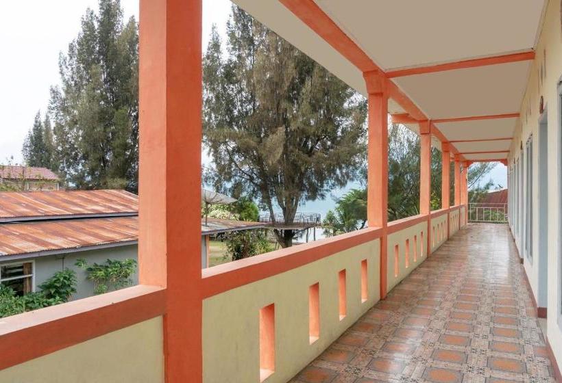 בית מלון כפרי Oyo 2901 Kings Guest House