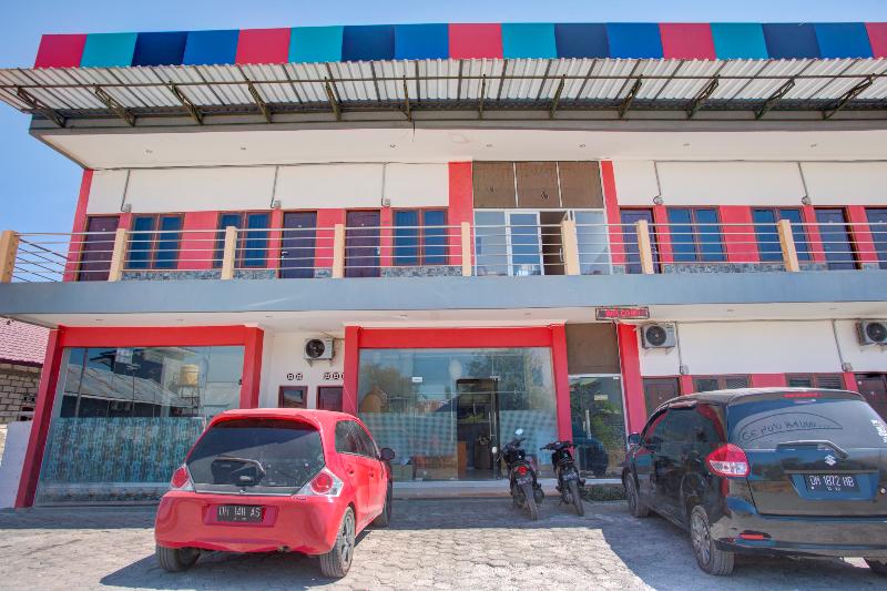 호텔 Oyo 2965 Silvia Homestay