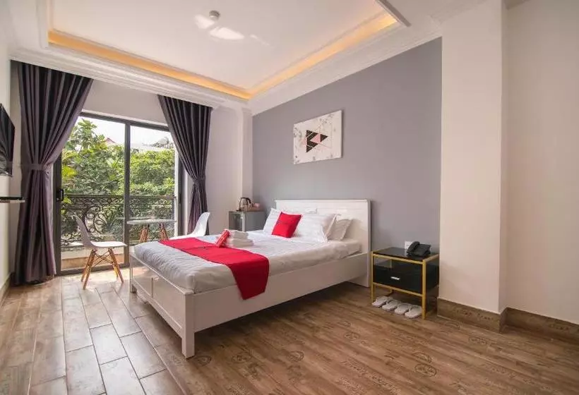 هتل Reddoorz Plus Near Tan Son Nhat Airport 3