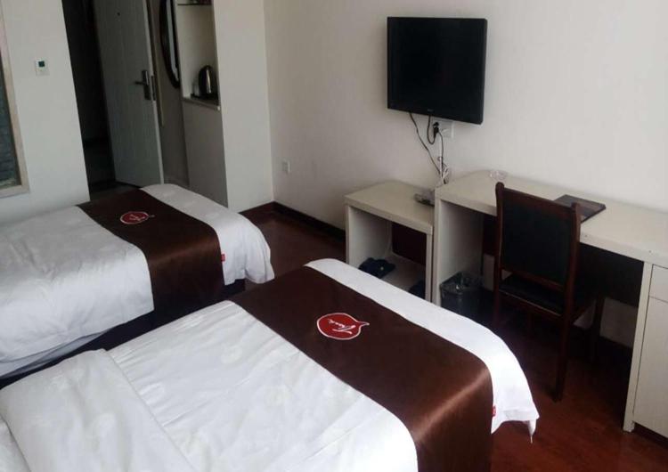 Thank Inn Plus Hotel Sandong Quhu Sankong